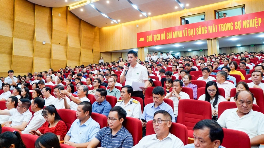 Hai Phong leaders pledge support to businesses for win-win goal